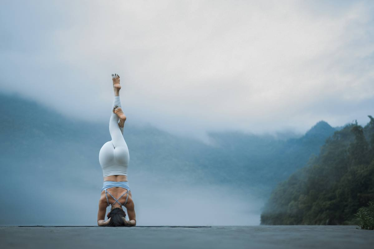 How to Stretch Out Tights: A Climber’s Guide to Avoiding the Squeeze (Without Ruining Your Gear)