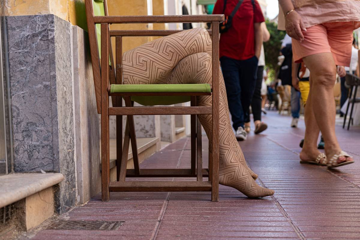 Why Your Stretchy Climbing Tights Are Sabotaging Your Ascents (And What to Do Instead)