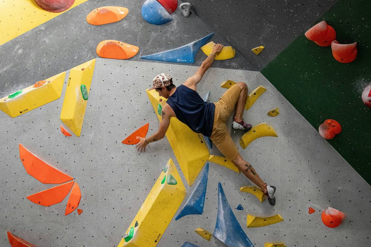 Climbing Stretch: 7 Proven Tips to Avoid Painful Workout Mistakes